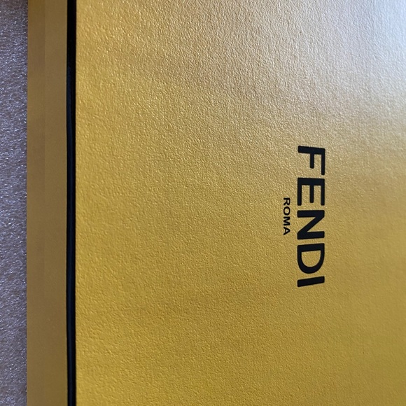FENDI LOGO TIGHTS - Picture 3 of 4